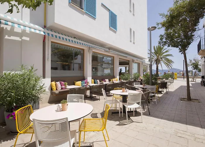 La Goleta Hotel De Mar - Adults Only Port de Pollença