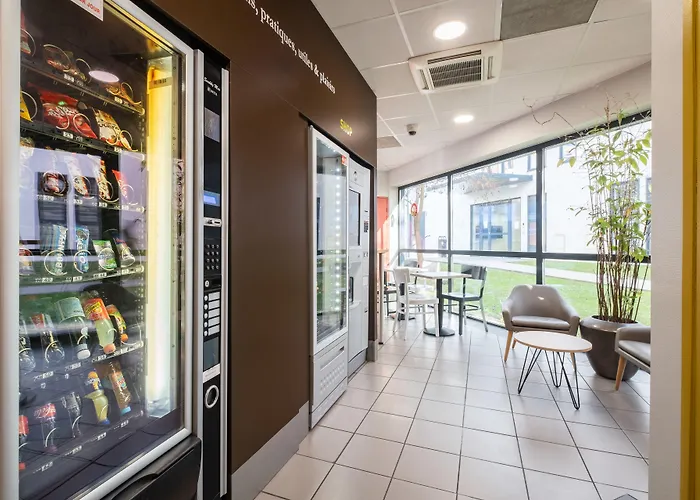 B&B HOTEL Lille Tourcoing Centre