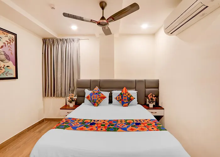 Fabhotel Radha Rani Residency