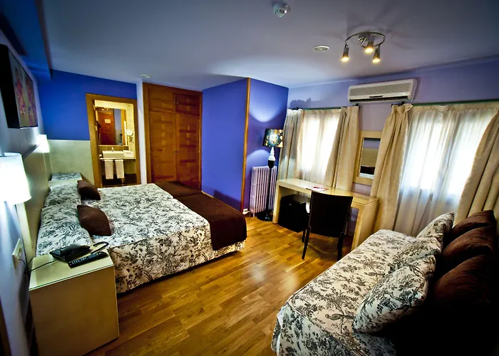 Hotel Condes De Castilla