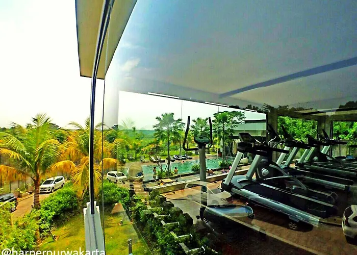 Harper Purwakarta By Aston