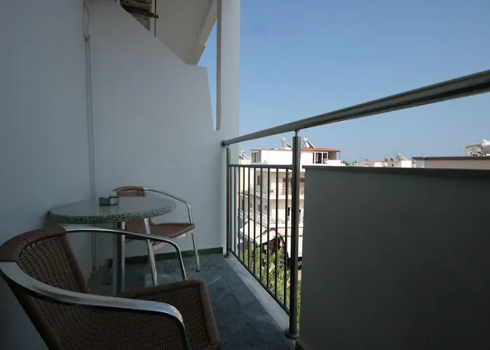 Dimitris Paritsa Hotel