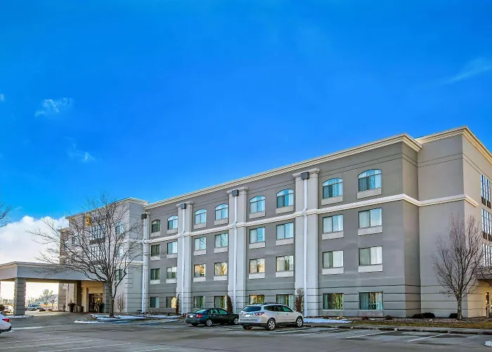La Quinta By Wyndham Kearney