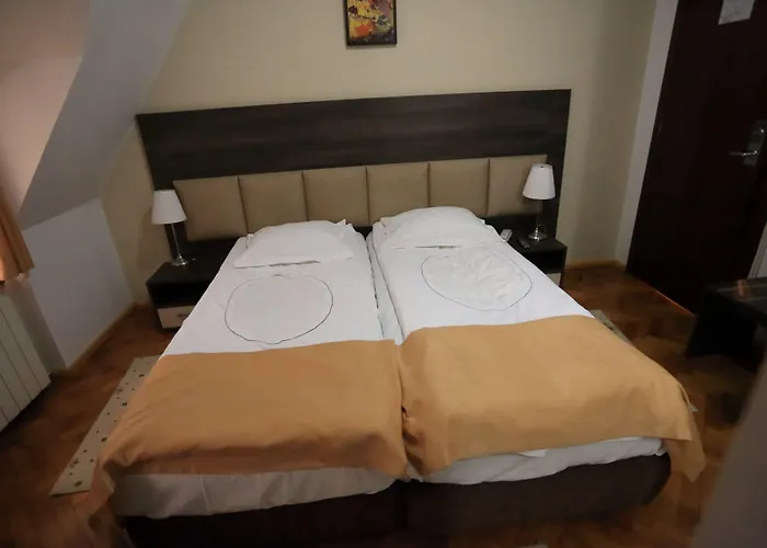 Hotel Rina Cerbul