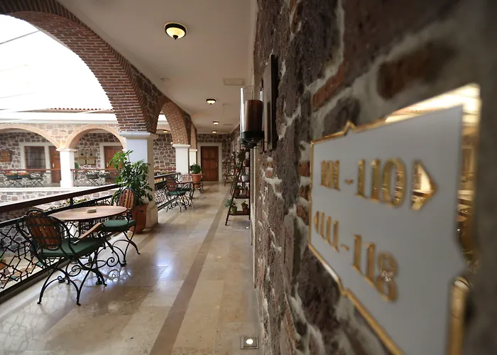 L'Agora Old Town Hotel & Bazaar