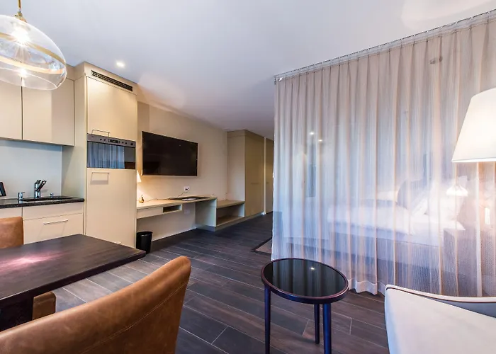 Myway Hotel & Apartments