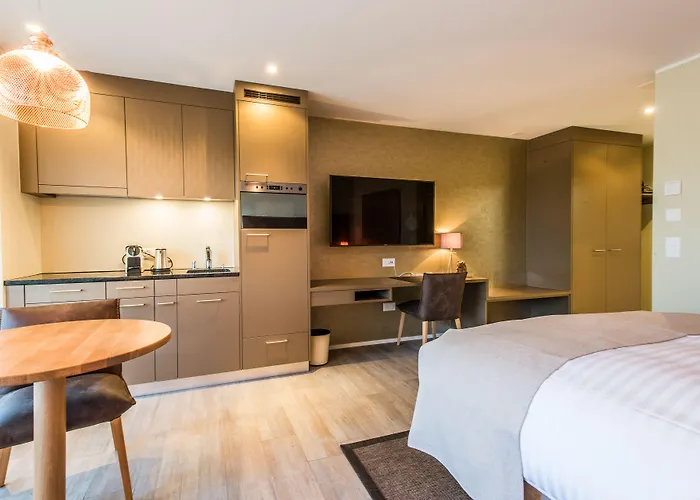 Myway Hotel & Apartments