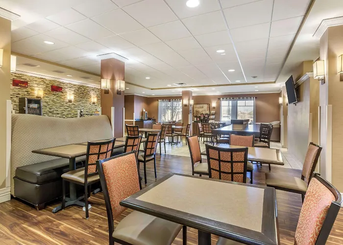 Best Western Plus Chandler Hotel & Suites