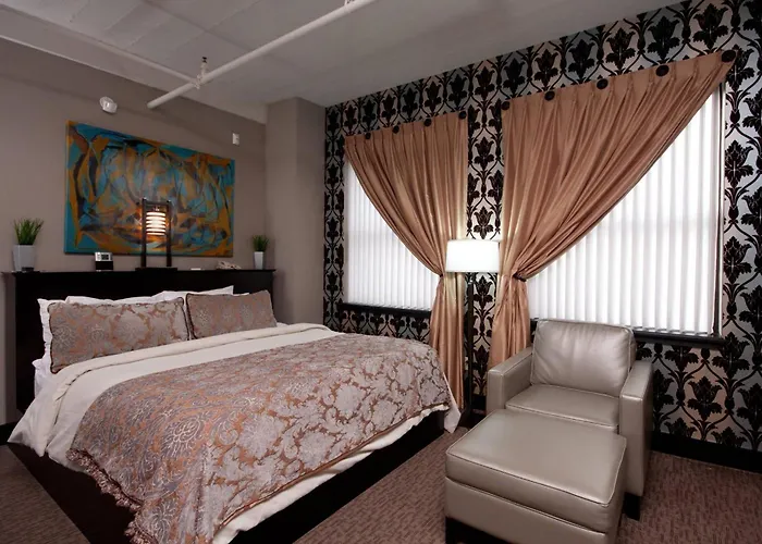 The Giacomo Niagara Falls Ny, An Ascend Collection Hotel