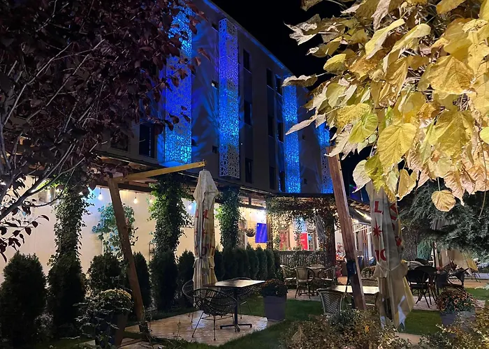 Hotel Yarus