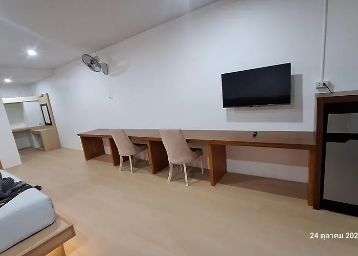 Sleep In Lanta Resort