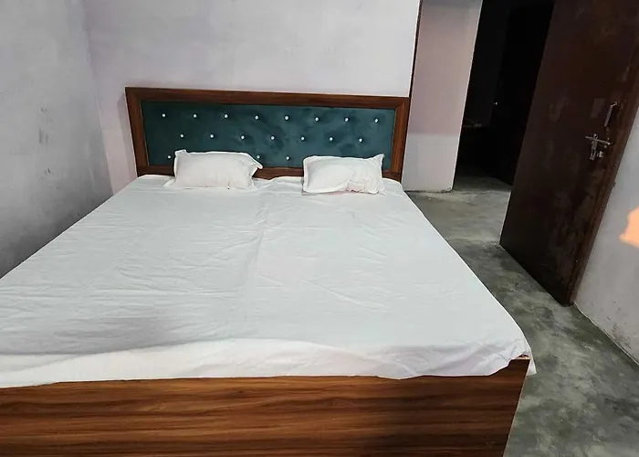 Hotel O Blue Rose