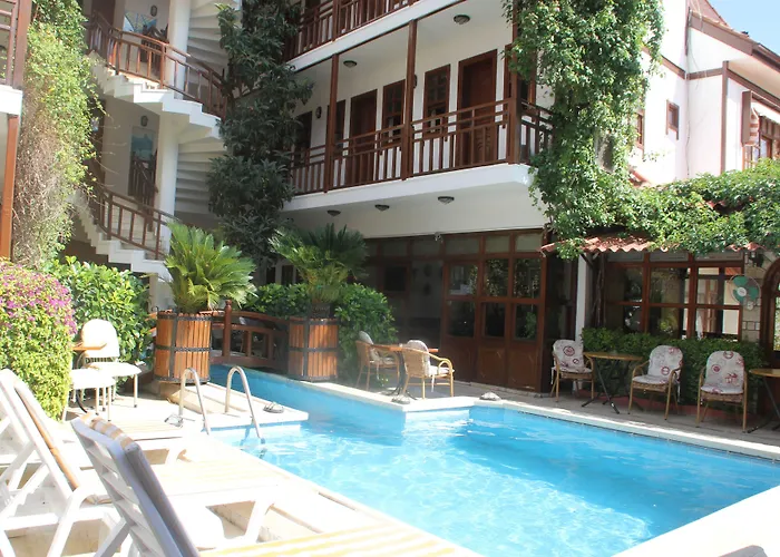 Hotel Karyatit Kaleici