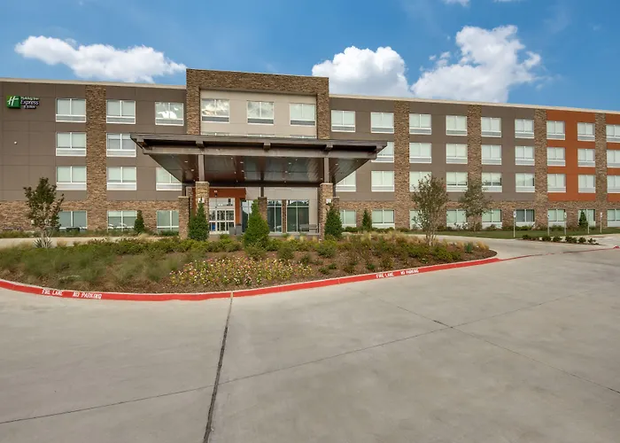 Holiday Inn Express & Suites Dallas North - Addison By Ihg