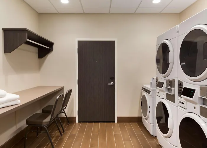 Home2 Suites By Hilton Glendale Westgate