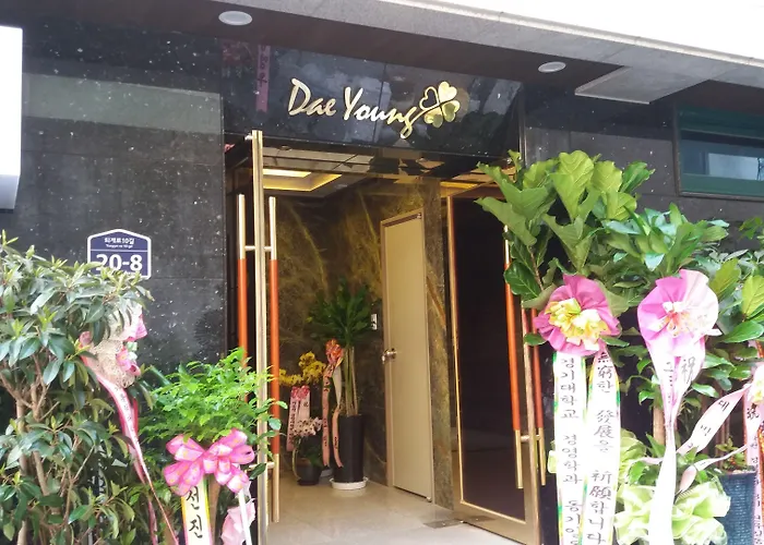 Daeyoung Hotel Myeongdong