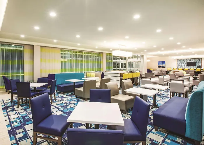 La Quinta By Wyndham Wichita Northeast