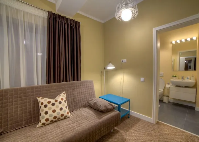 Upperhouse Suites & More