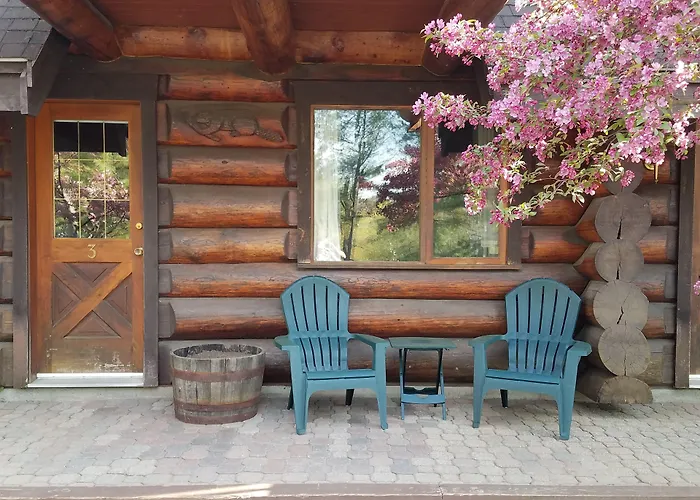 Nootka Lodge
