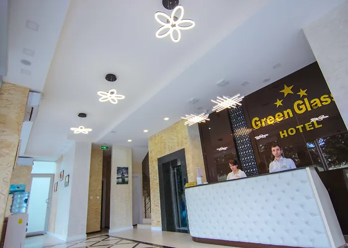 Hotel Green Glass