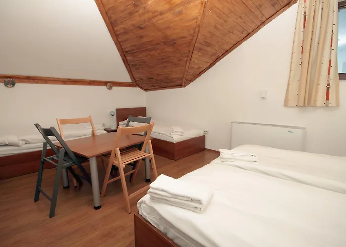Yan Bibiyan Guest House