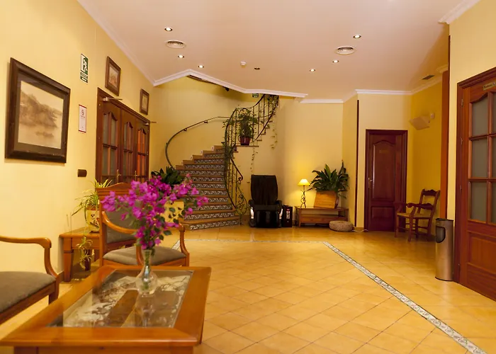 Hotel Paraje La Lambra