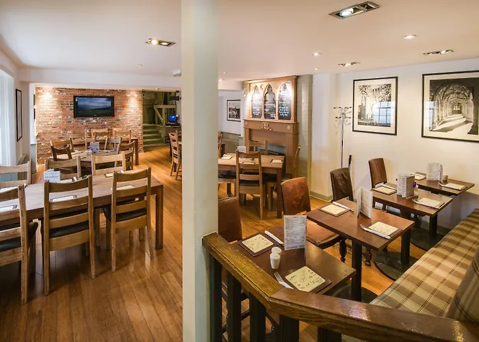 Queenshead Hotel Kelso