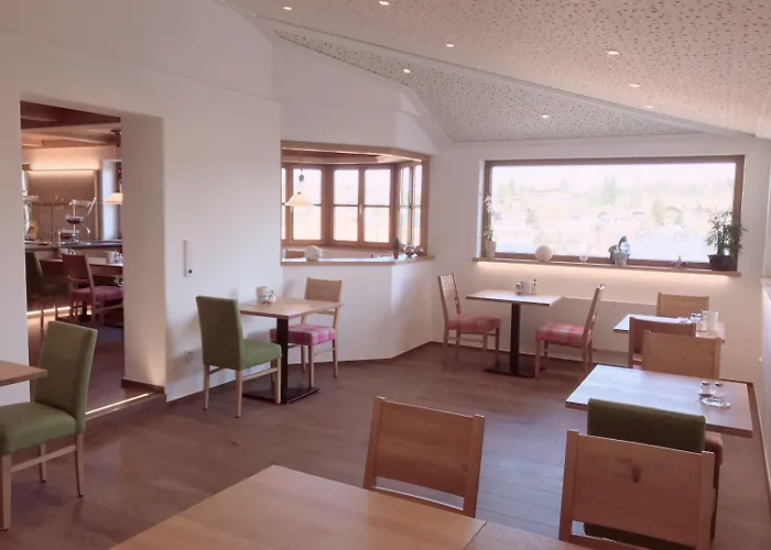 Hotel Am Wiesenhang - Garni