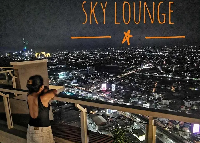 The Luxe At The Pent