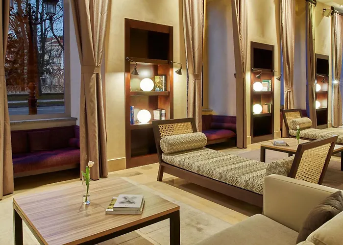 NH Collection Palacio de Burgos