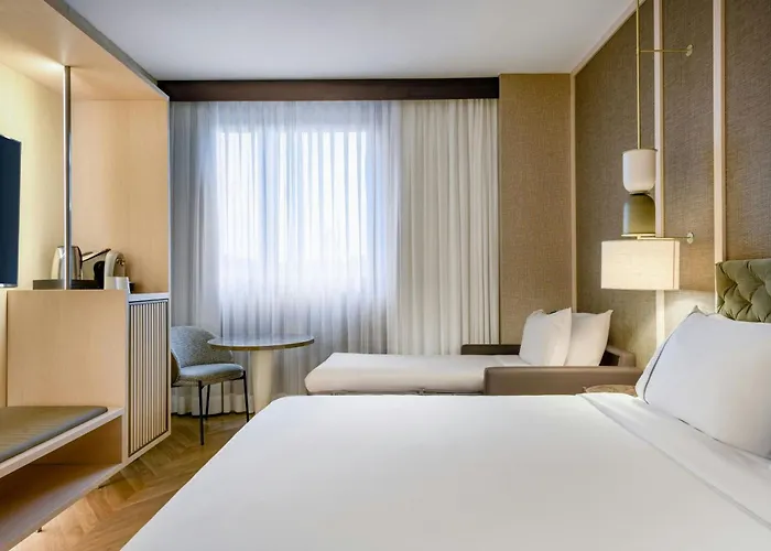 Ac Hotel Firenze By Marriott