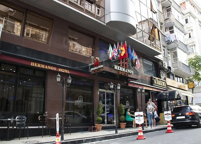 Hermanos Hotel Istanboel