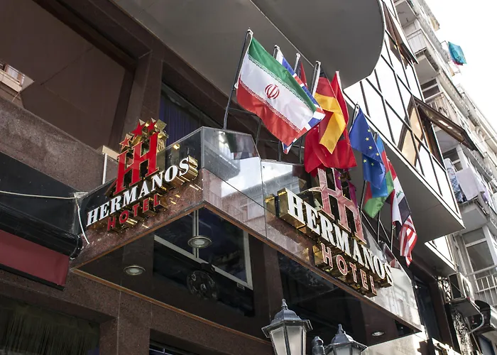 Hermanos Hotel Istanboel