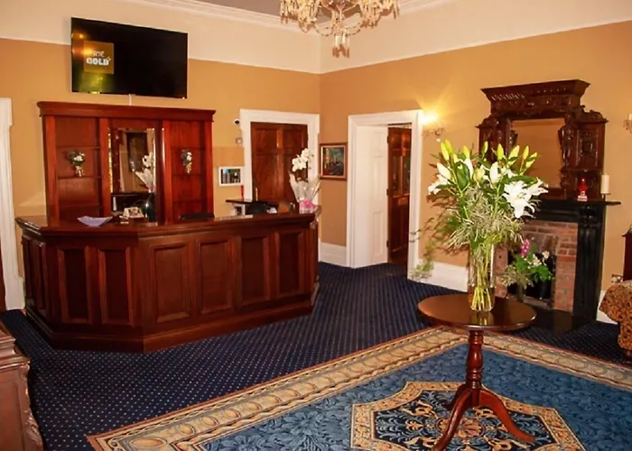 Greenway Manor Hotel