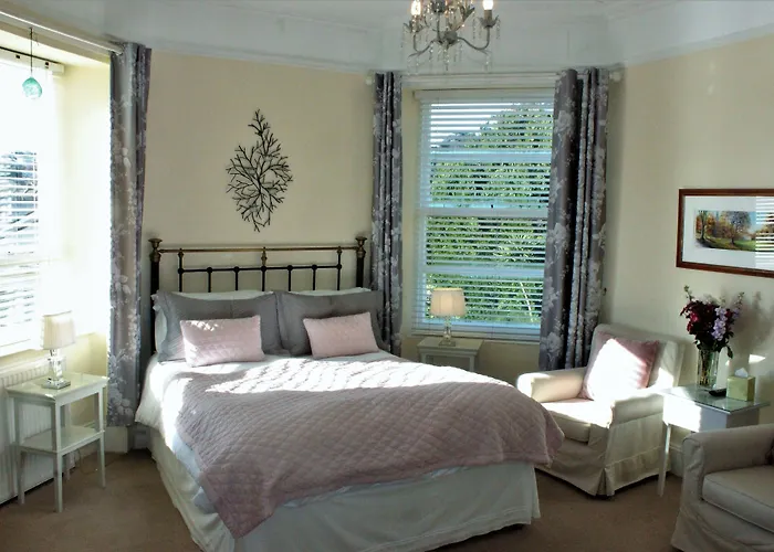Trafalgar House