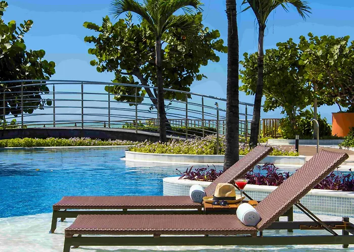 Vogal Luxury Beach Hotel & Spa