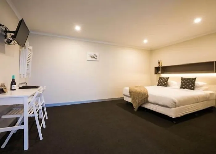 Heathcote Inn