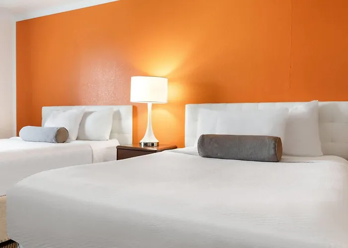 Howard Johnson By Wyndham Oacoma Hotel & Suites