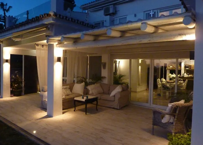 Villa Breeze Boutique Guest Rooms, Marbella
