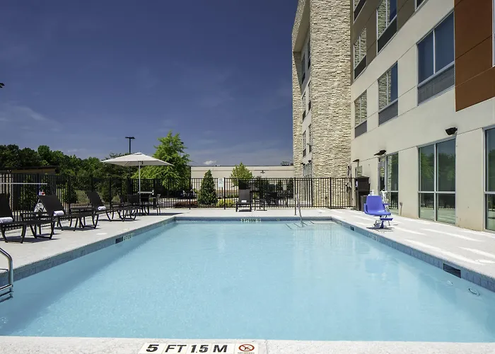 Holiday Inn Express & Suites Griffin