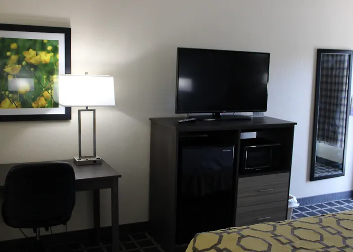 Super 8 By Wyndham Morganton