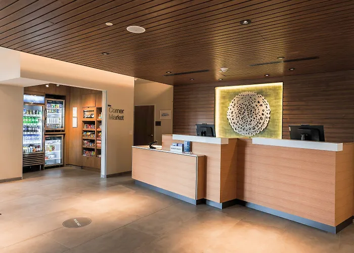 Fairfield Inn & Suites Marquette