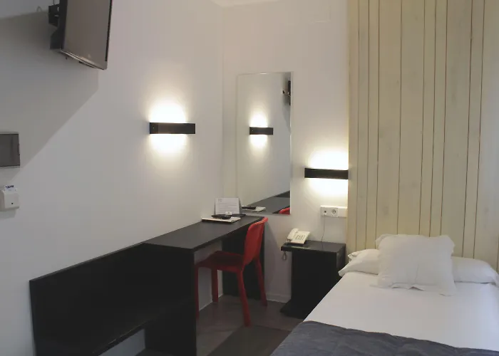 Hotel Lois