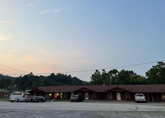 Pine Valley Motel