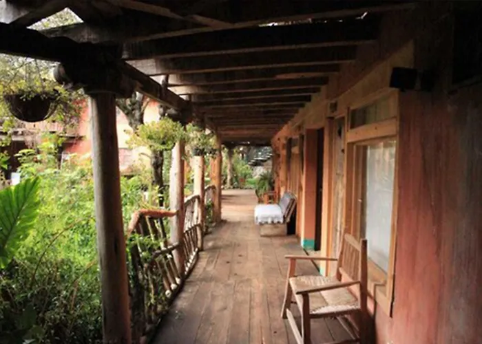 Hotel Cabana Los Ruisenores