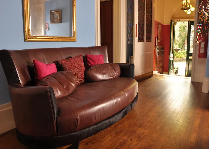 Farnley Tower Guesthouse