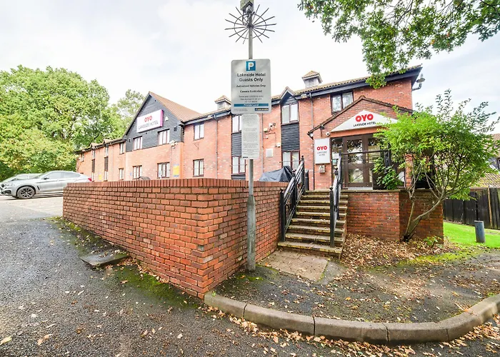 Oyo Lakeside Haydock Hotel, St Helens, A580 East Lancs, Garswood Old Road