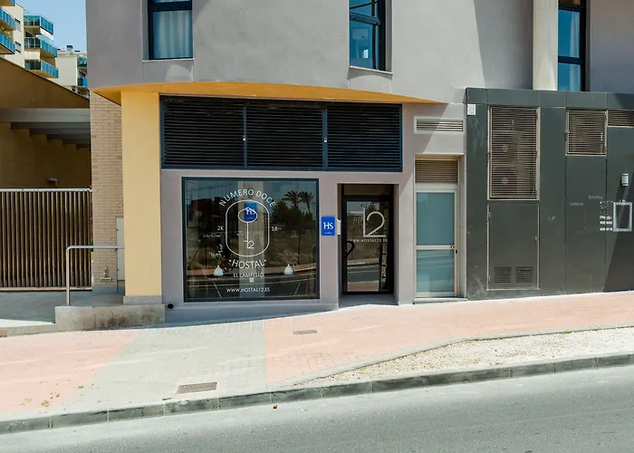 Hostal12