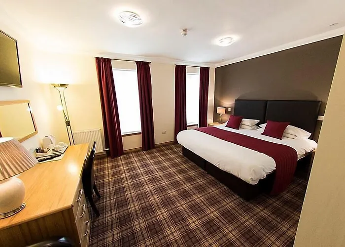 Somerton House Hotel