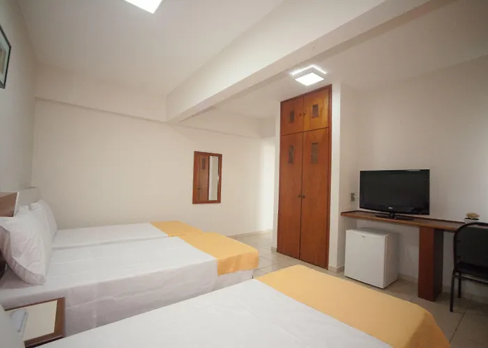 Láparos Hotel